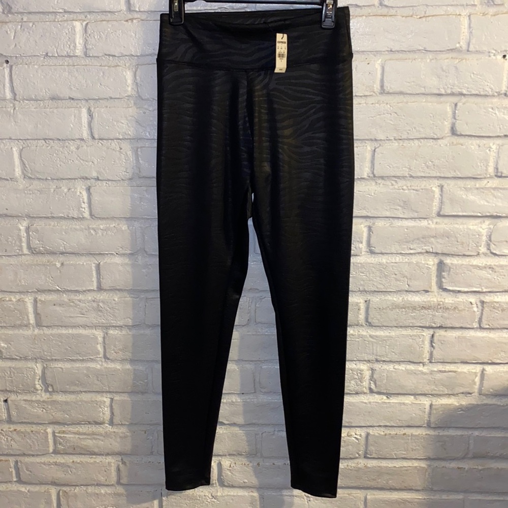 Express NWT. Women Black Striped Leggings size Small